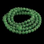 Collier de 108 perles en jade jadéite birman vert